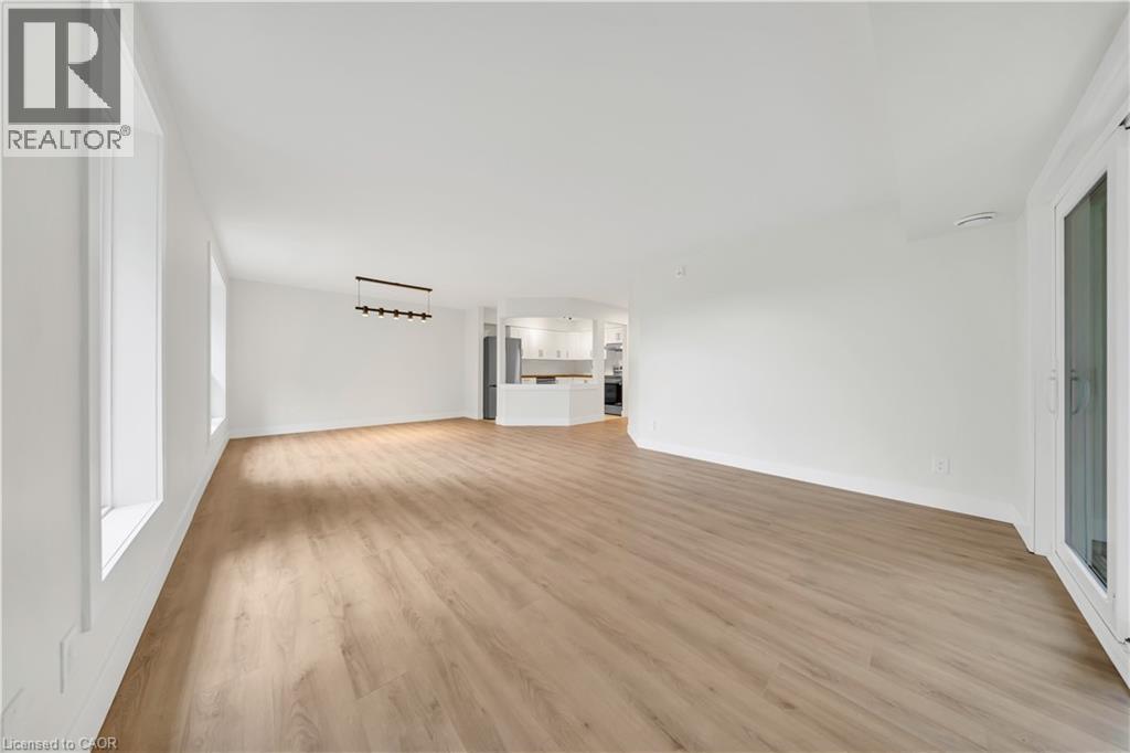 3085 Kingsway Drive Unit# 21, Kitchener, Ontario  N2C 2P1 - Photo 29 - 40861946