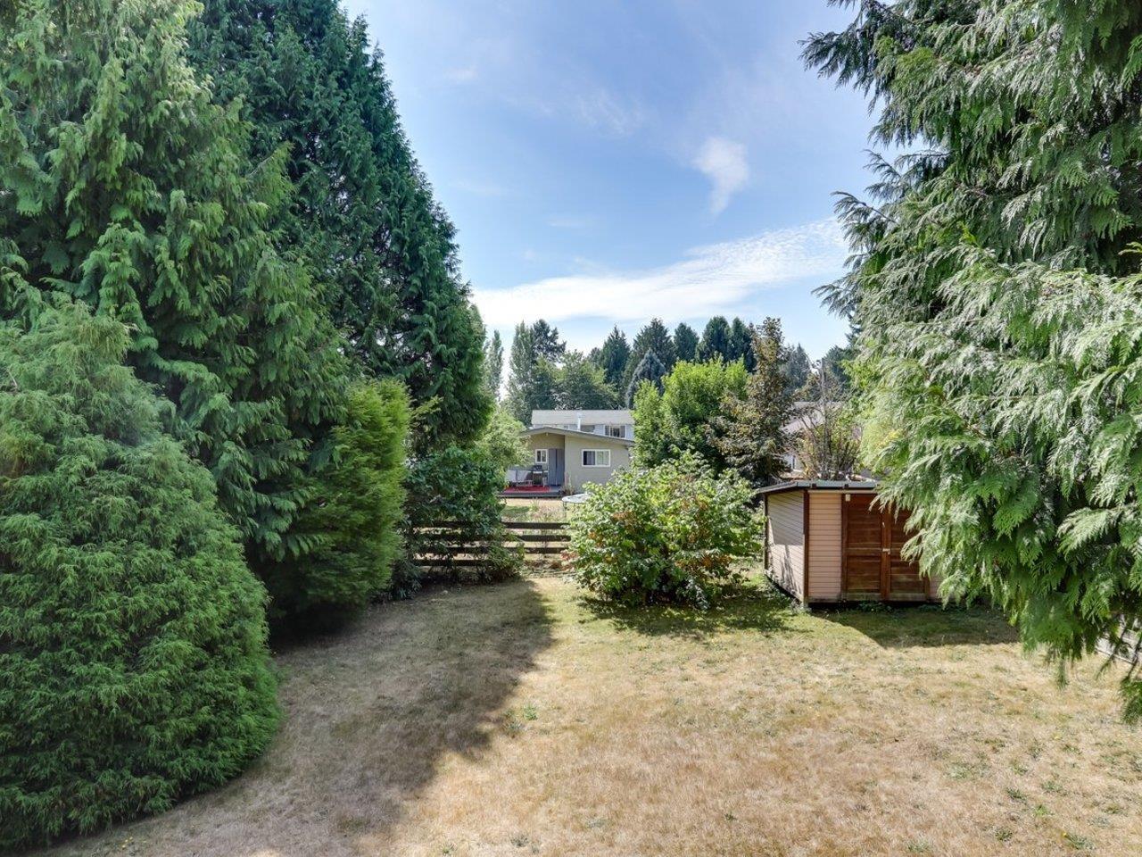 15866 North Bluff Road, White Rock, British Columbia  V4B 3G7 - Photo 25 - R3163495