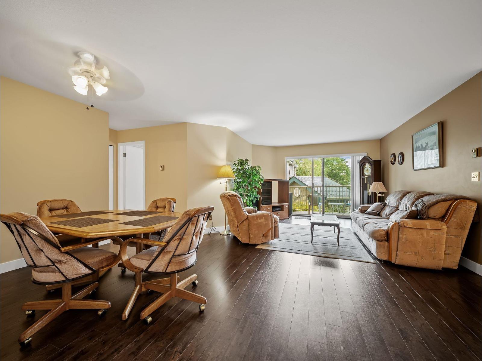 201 10743 139th Street, Surrey, British Columbia  V3T 4L8 - Photo 3 - R3163127