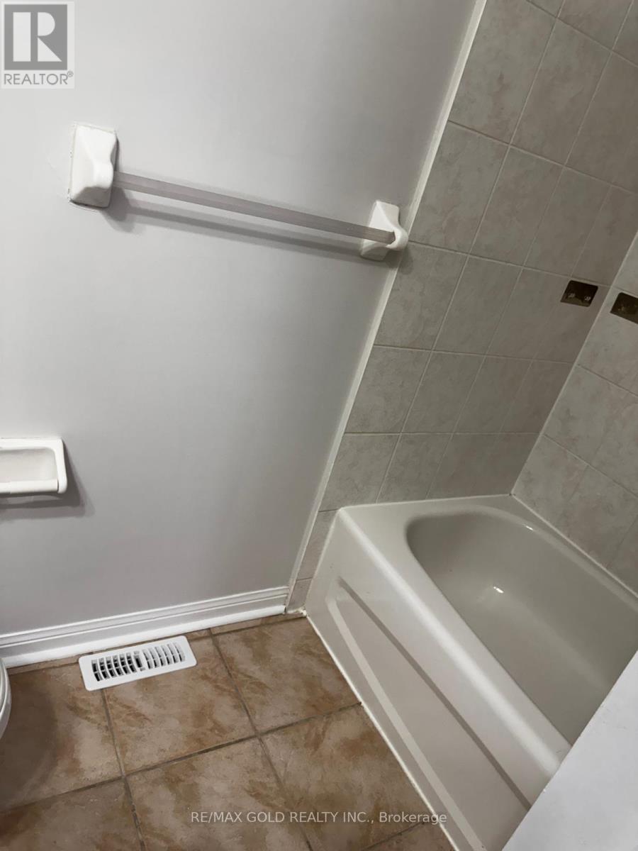 72 - 271 Richvale Drive S, Brampton, Ontario  L6Z 4W7 - Photo 11 - W13760778
