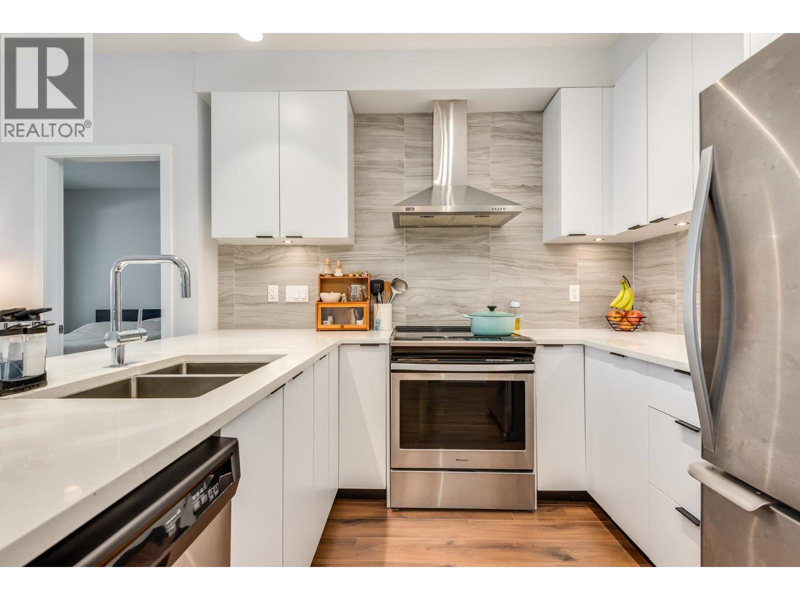 137 5355 Lane Street, Burnaby, British Columbia V5H 0H1 - Photo 3 - R3163456
