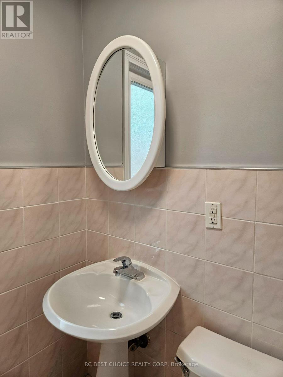 Main - 45 Mayall Avenue, Toronto, Ontario  M3L 1E7 - Photo 18 - W13763154