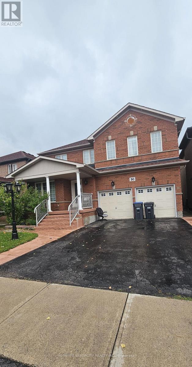 30 Fairhill Avenue, Brampton, Ontario  L7A 2E7 - Photo 3 - W13763192