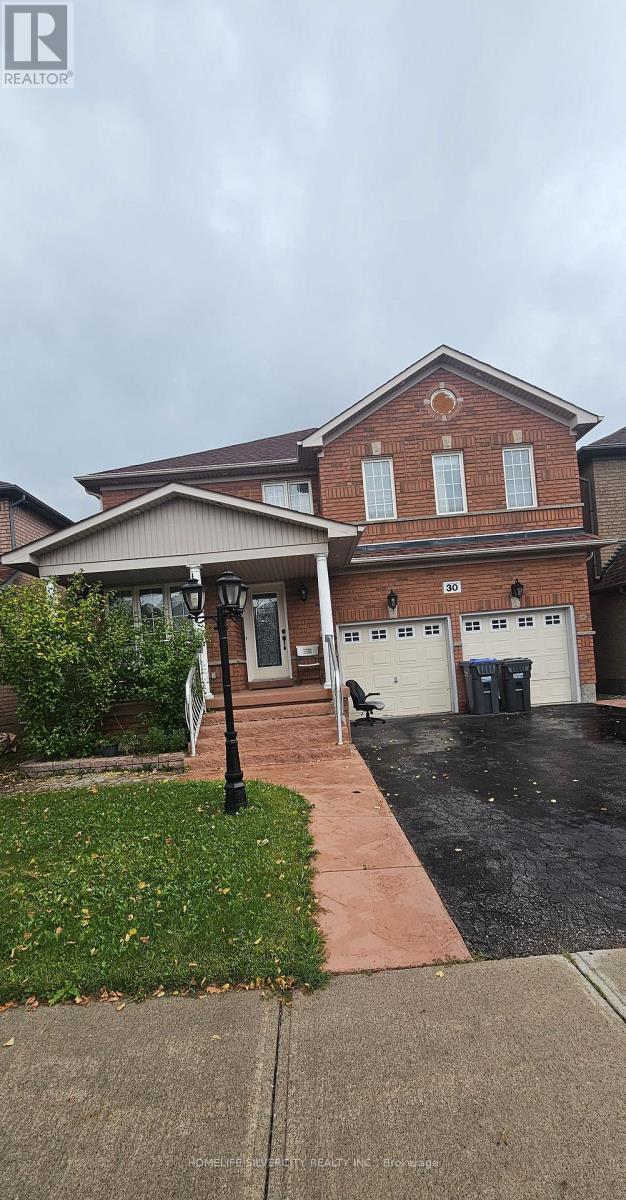 30 Fairhill Avenue, Brampton, Ontario  L7A 2E7 - Photo 4 - W13763192