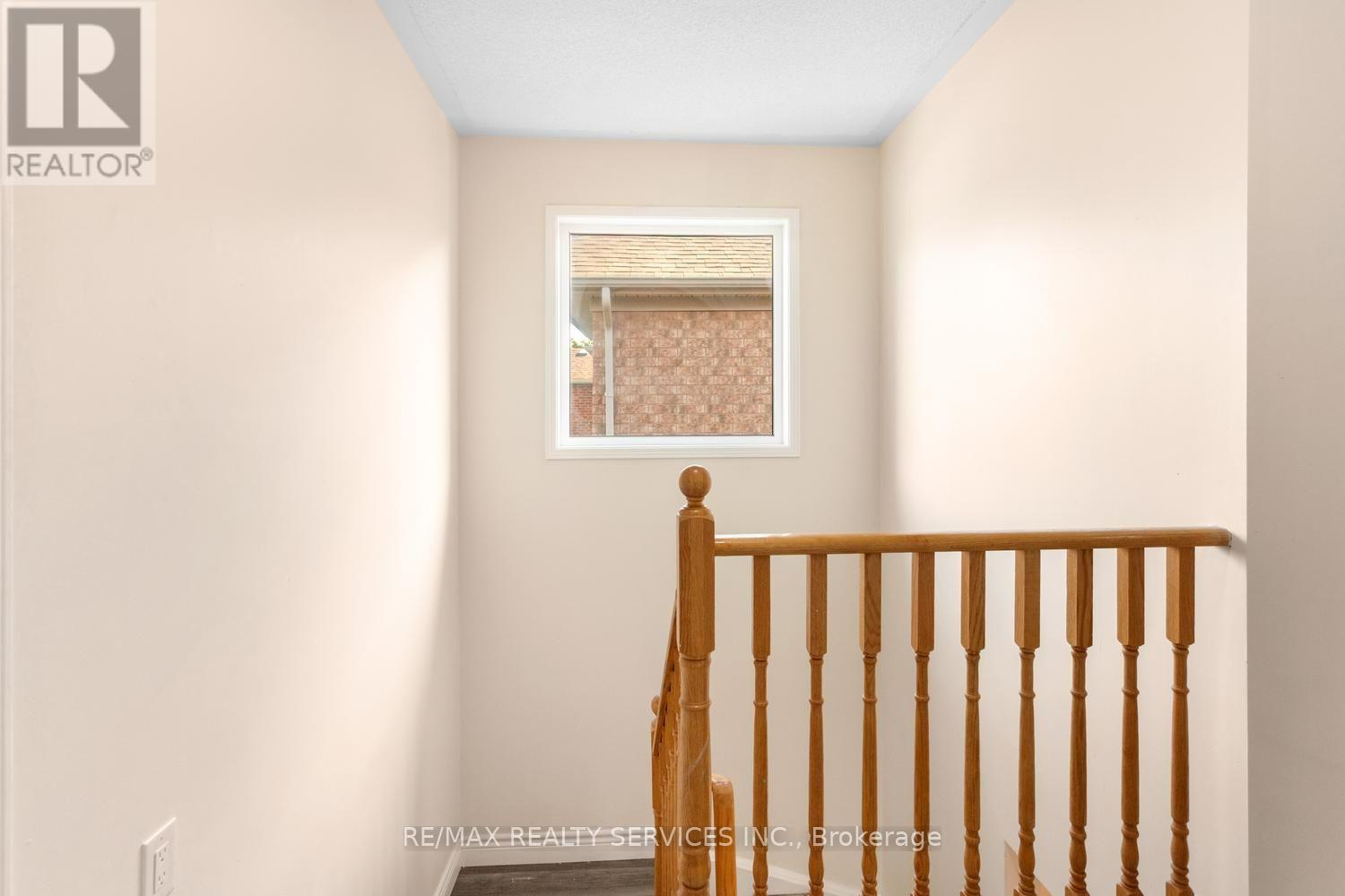 4 Farthingale Crescent, Brampton, Ontario  L7A 1R3 - Photo 22 - W13763224