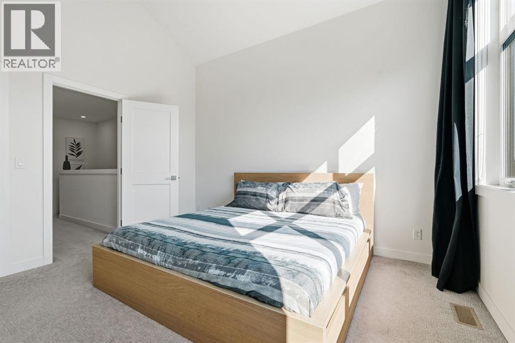 154 Crestridge Common SW, Calgary, Alberta  T3B 6J5 - Photo 19 - A2341490