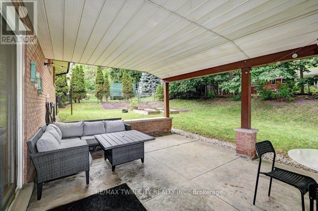 163 Chelford Crescent, Waterloo, Ontario  N2J 3T7 - Photo 36 - X13763126