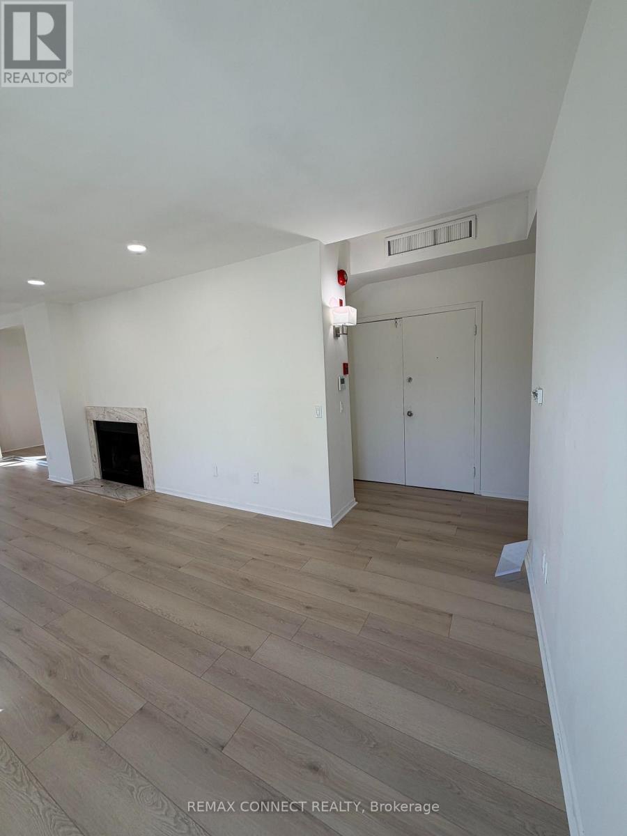 A - 94 Sackville Street, Toronto, Ontario  M5A 3E7 - Photo 4 - C13762916
