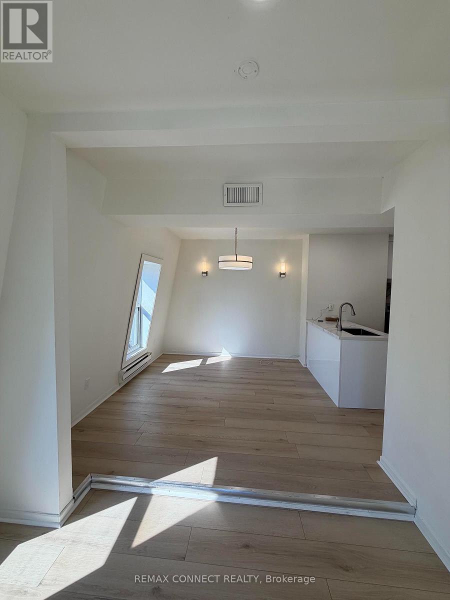 A - 94 Sackville Street, Toronto, Ontario  M5A 3E7 - Photo 8 - C13762916