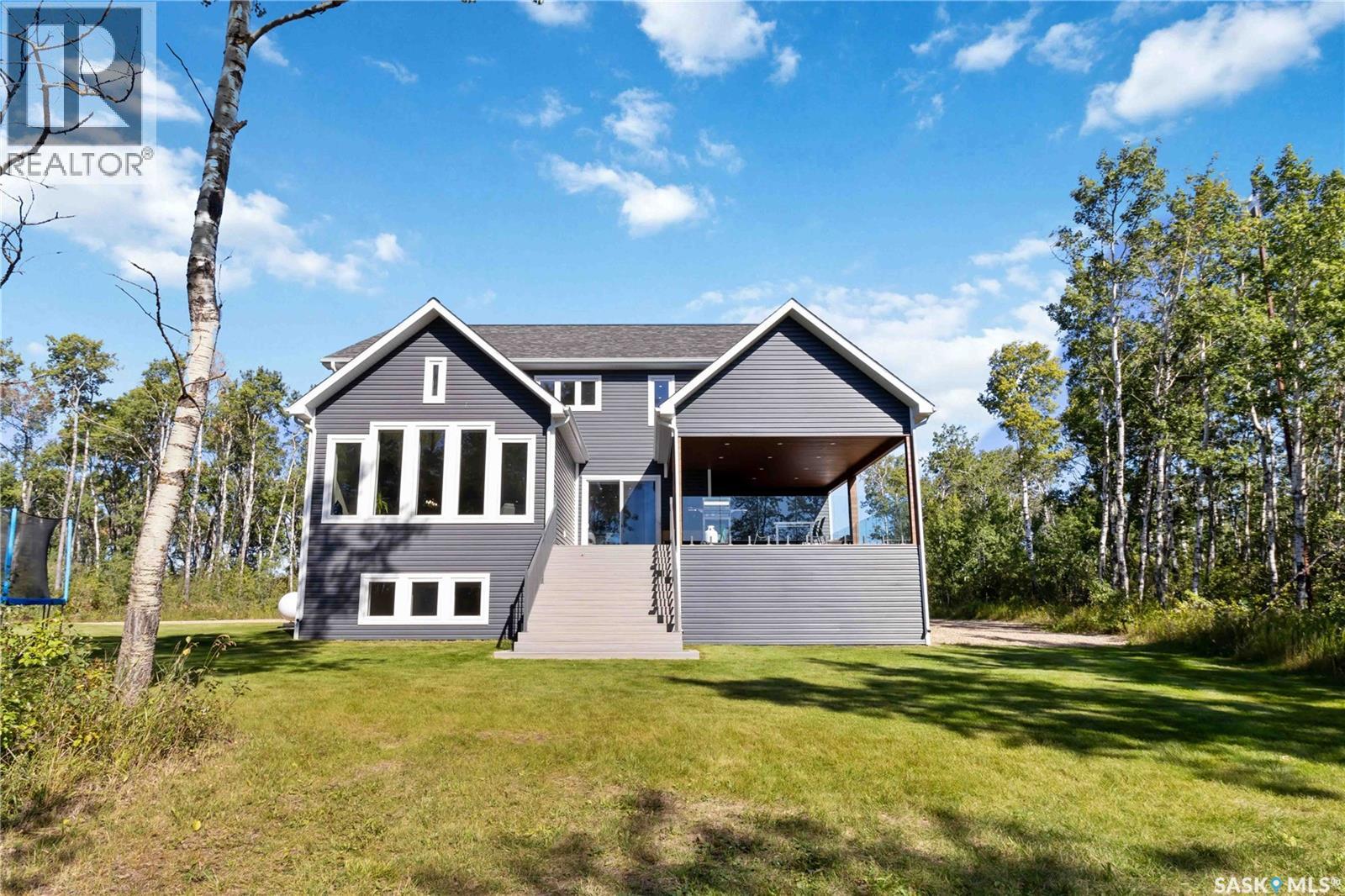 Luxurious Lakefront Acreage On Little Loon, Little Loon Lake, Saskatchewan  S0M 0Y0 - Photo 36 - SK047901
