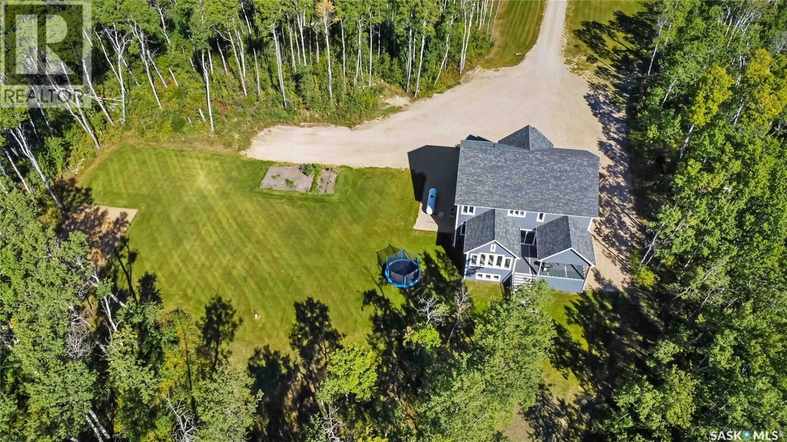 Luxurious Lakefront Acreage On Little Loon, Little Loon Lake, Saskatchewan  S0M 0Y0 - Photo 41 - SK047901