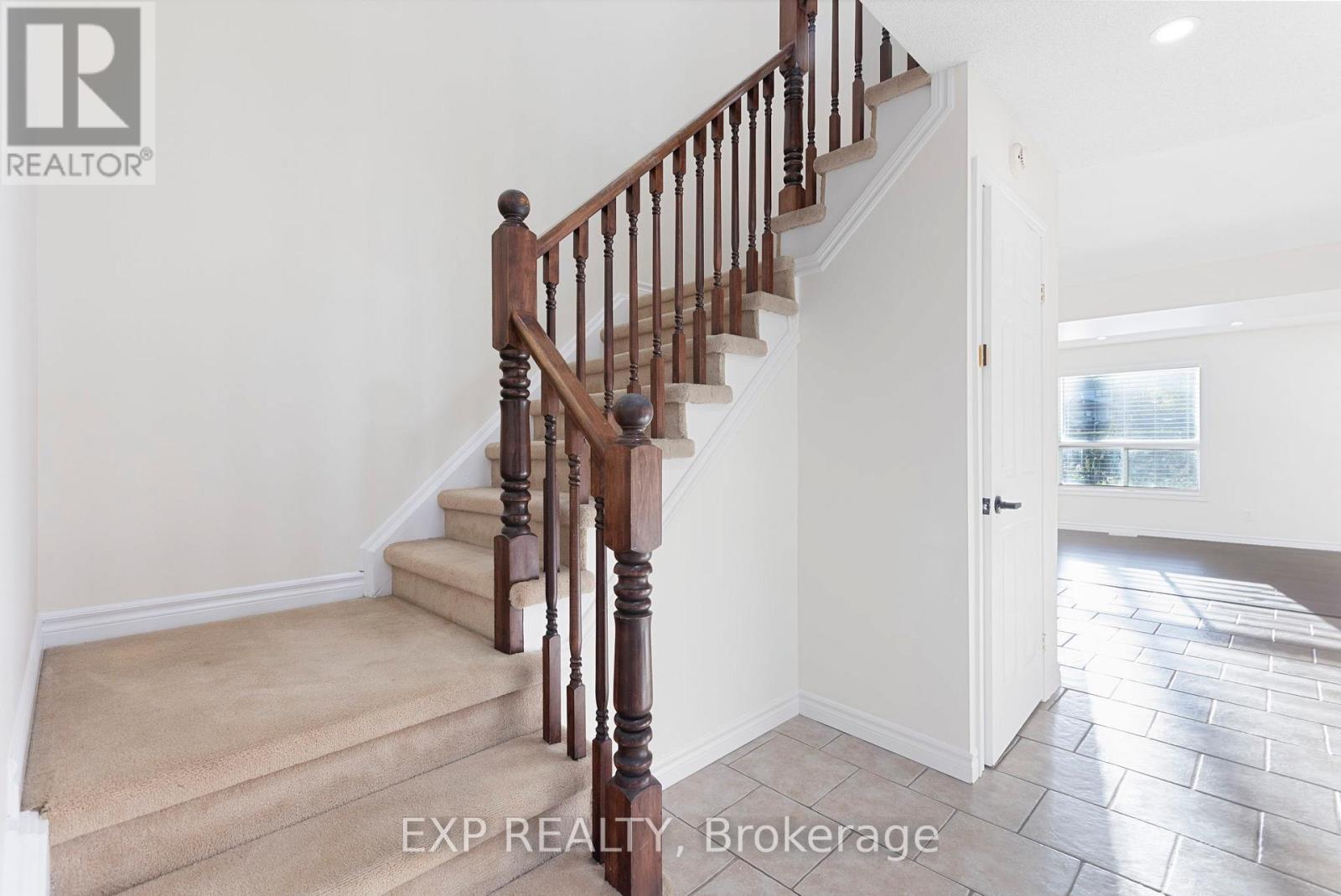 35 Thames Way, Hamilton, Ontario  L0R 1W0 - Photo 10 - X13761694