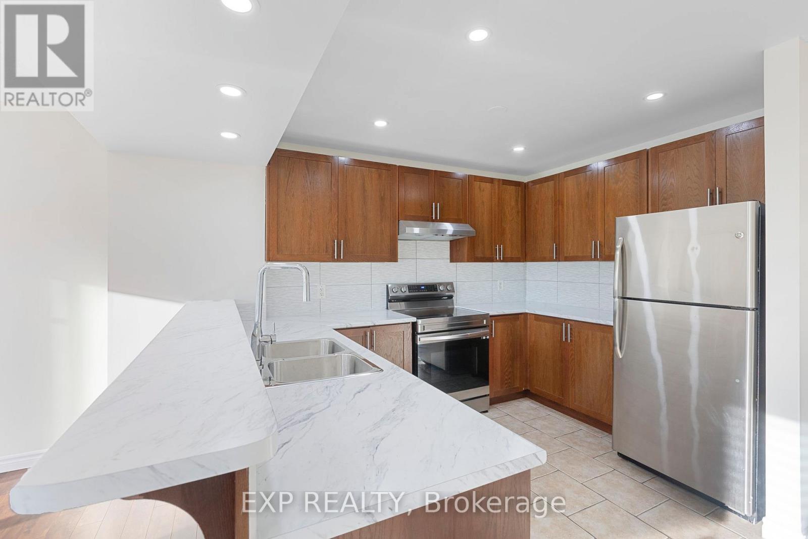 35 Thames Way, Hamilton, Ontario  L0R 1W0 - Photo 14 - X13761694