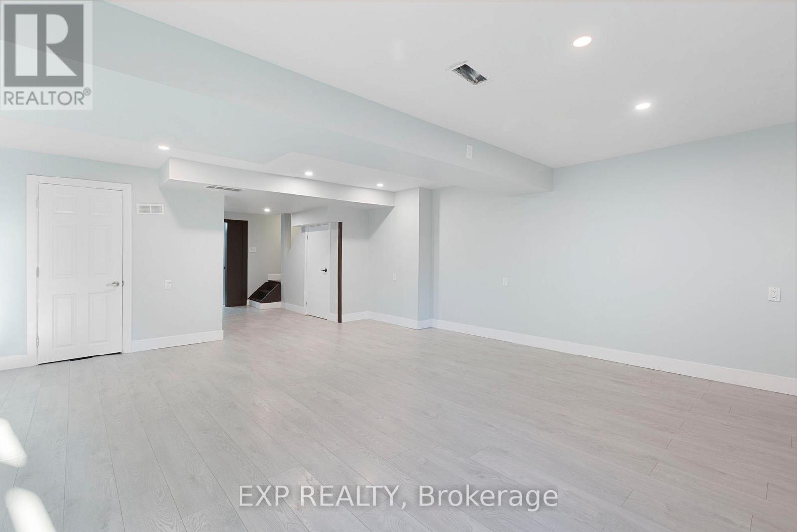 35 Thames Way, Hamilton, Ontario  L0R 1W0 - Photo 33 - X13761694