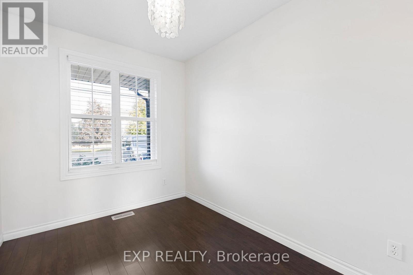 35 Thames Way, Hamilton, Ontario  L0R 1W0 - Photo 7 - X13761694