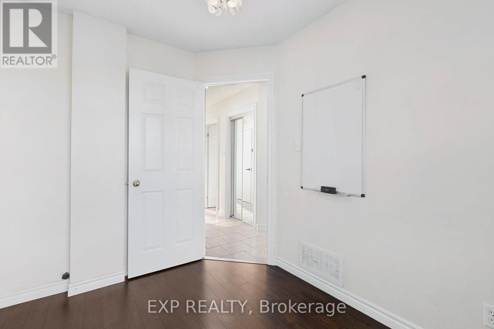 35 Thames Way, Hamilton, Ontario  L0R 1W0 - Photo 8 - X13761694