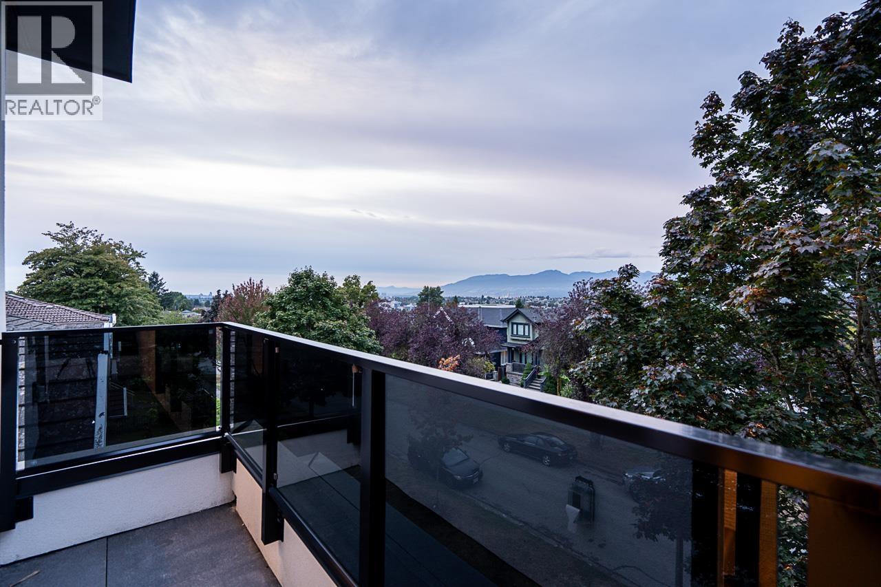 3 3638 Normandy Drive, Vancouver, British Columbia V5M 2G3 - Photo 26 - R3163417
