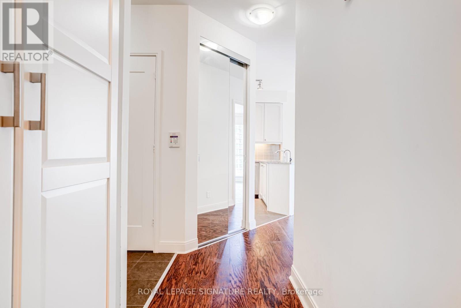 1009 - 825 Church Street, Toronto, Ontario  M4W 3Z4 - Photo 10 - C13763266