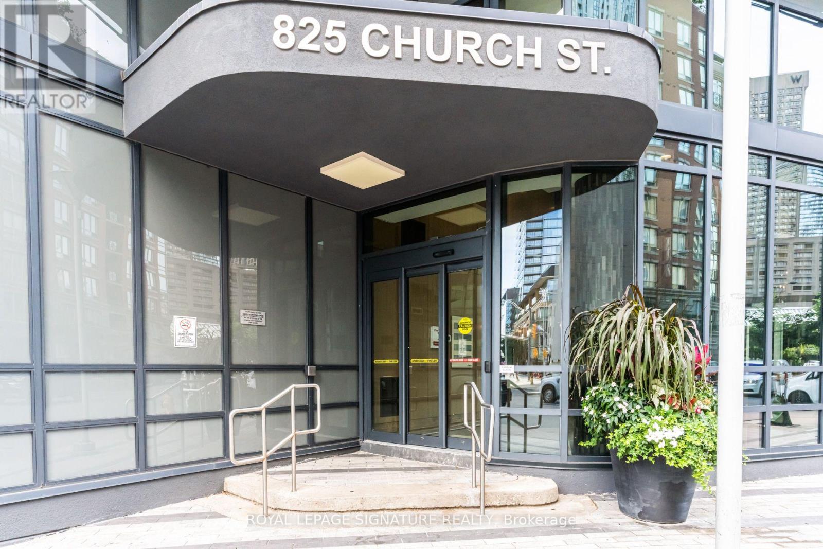 1009 - 825 Church Street, Toronto, Ontario  M4W 3Z4 - Photo 2 - C13763266