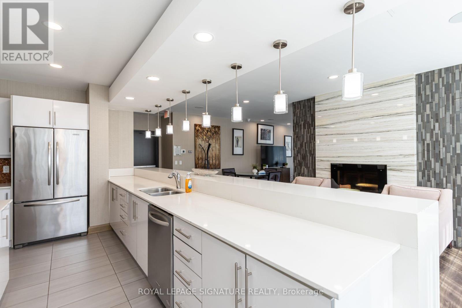 1009 - 825 Church Street, Toronto, Ontario  M4W 3Z4 - Photo 32 - C13763266