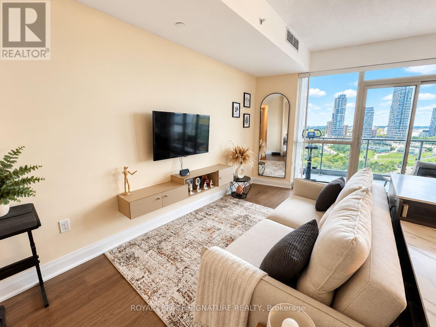 1616 - 160 VANDERHOOF AVENUE, Toronto, Ontario