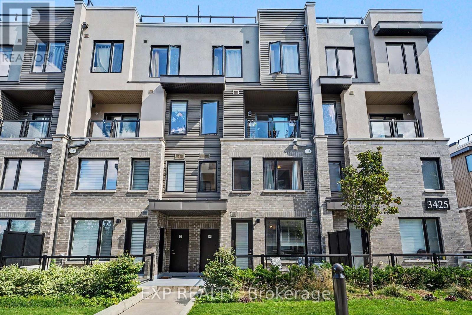 3 - 3425 Ridgeway Drive, Mississauga, Ontario  L5L 0B9 - Photo 2 - W13763268