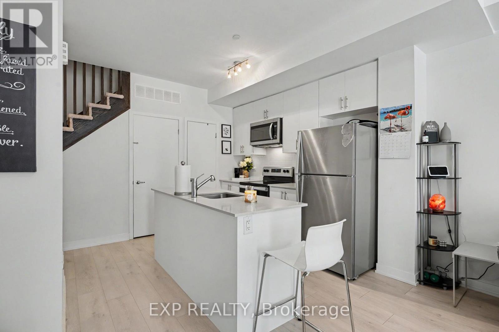 3 - 3425 Ridgeway Drive, Mississauga, Ontario  L5L 0B9 - Photo 8 - W13763268