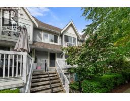 6 1073 LYNN VALLEY ROAD, North Vancouver, British Columbia