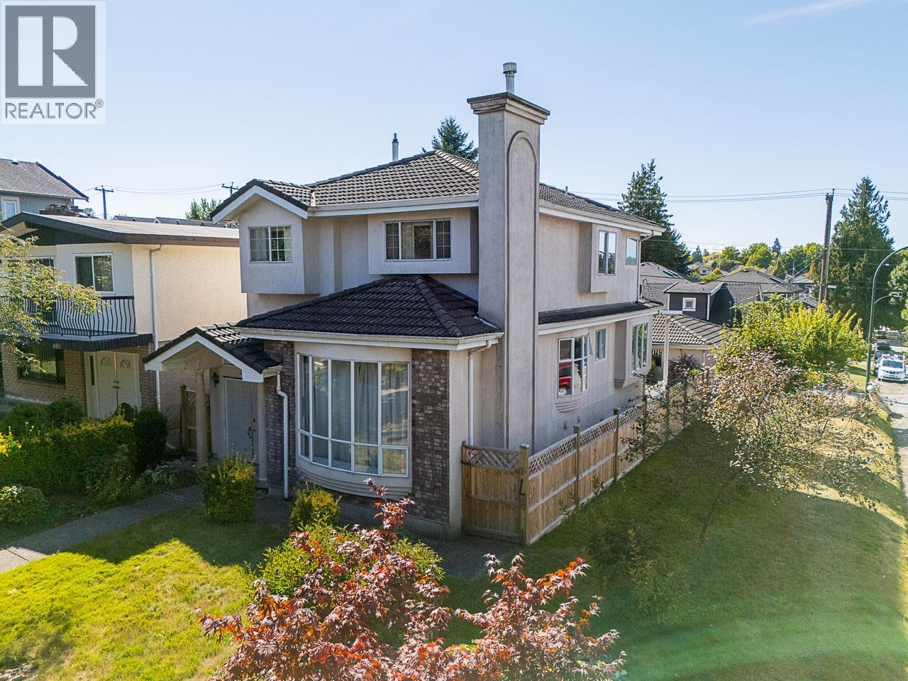 4803 Fleming Street, Vancouver, British Columbia V5N 3W7 - Photo 2 - R3163488