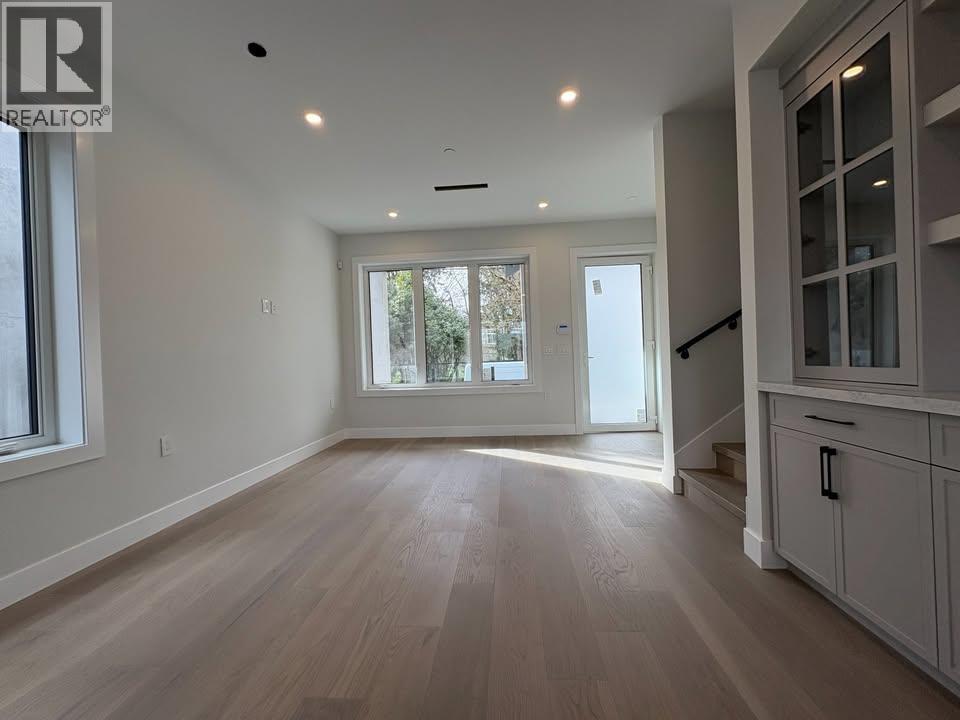 6866 Ontario St, Vancouver, British Columbia V5X 3B3 - Photo 12 - R3163504