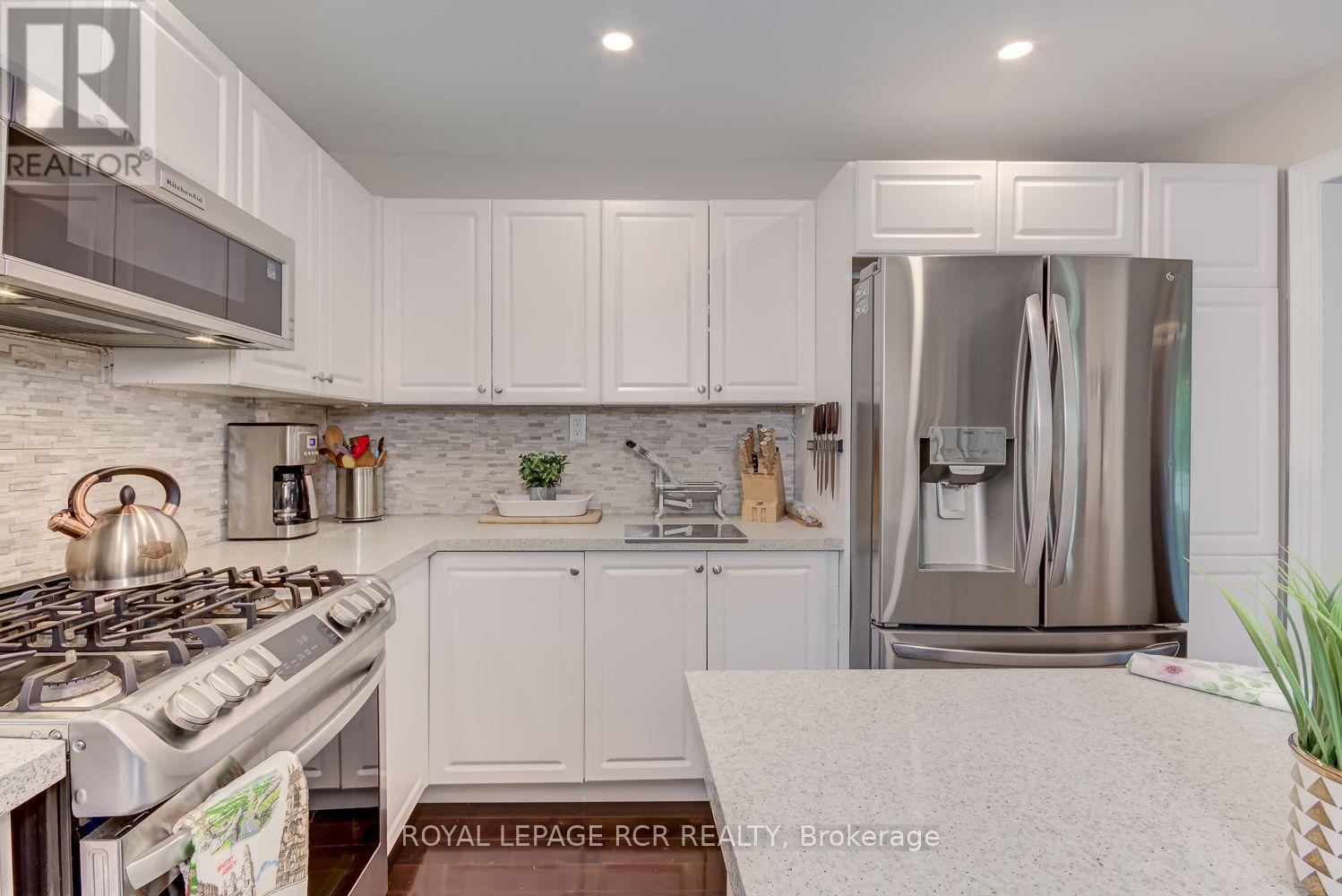 19 Birch Avenue, Caledon, Ontario  L7E 0K1 - Photo 12 - W13763252