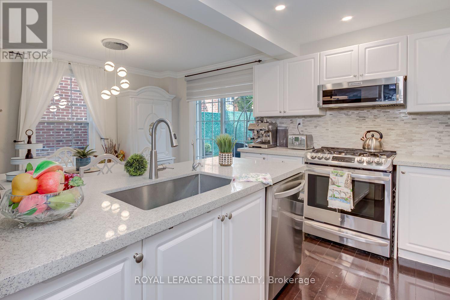 19 Birch Avenue, Caledon, Ontario  L7E 0K1 - Photo 15 - W13763252