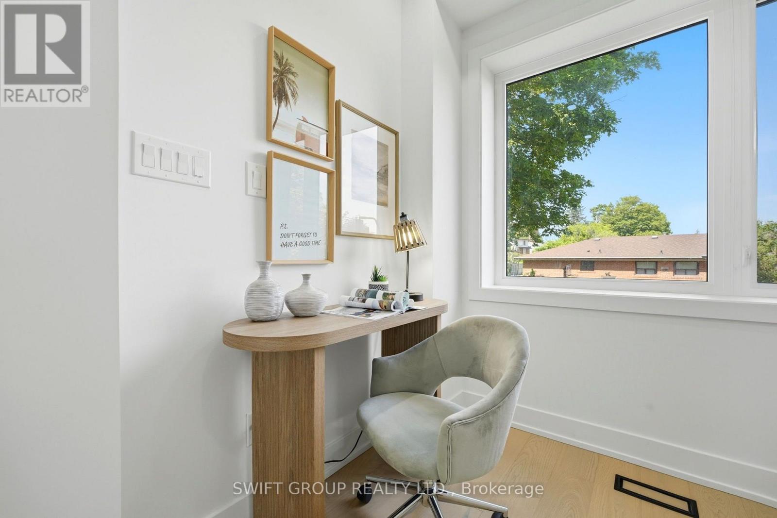 20 Boylen Street, Toronto (Humberlea-Pelmo Park), Ontario  M9N 2W4 - Photo 15 - W13763284