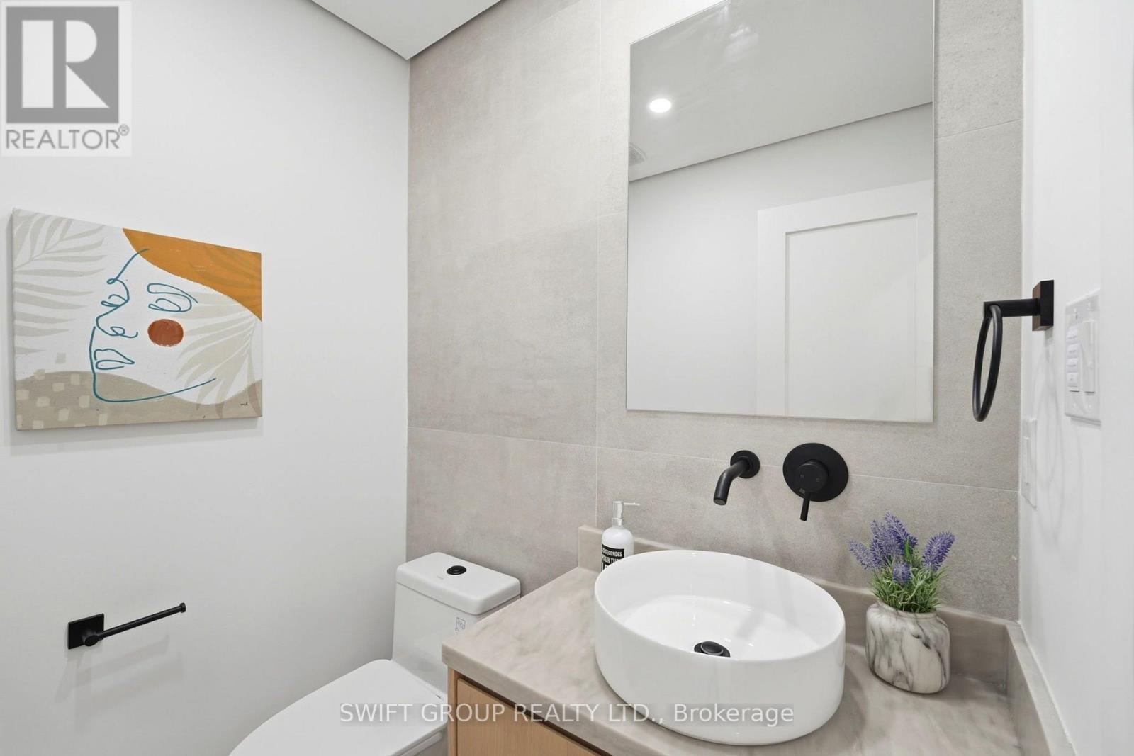 20 Boylen Street, Toronto (Humberlea-Pelmo Park), Ontario  M9N 2W4 - Photo 16 - W13763284