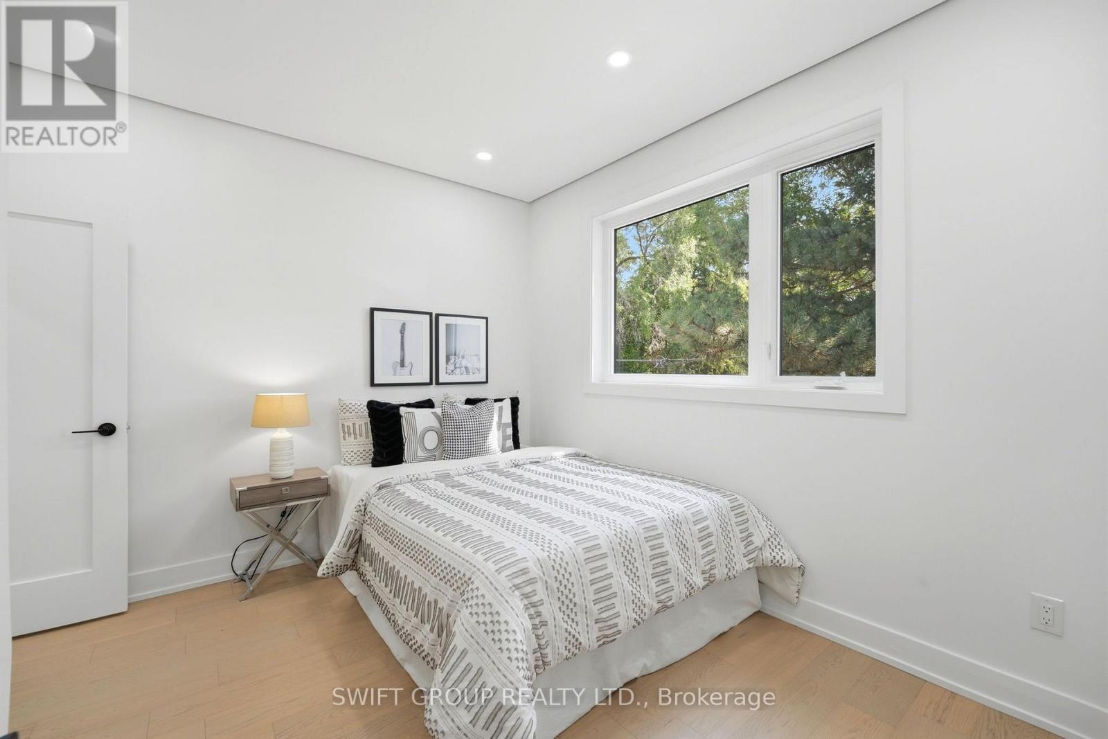 20 Boylen Street, Toronto (Humberlea-Pelmo Park), Ontario  M9N 2W4 - Photo 29 - W13763284
