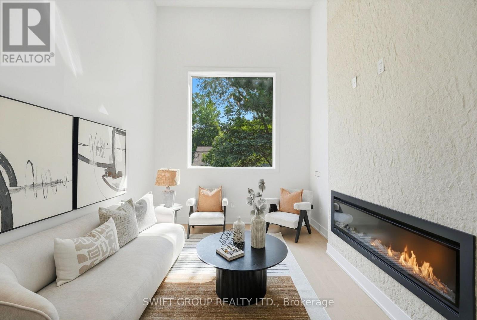 20 Boylen Street, Toronto (Humberlea-Pelmo Park), Ontario  M9N 2W4 - Photo 4 - W13763284
