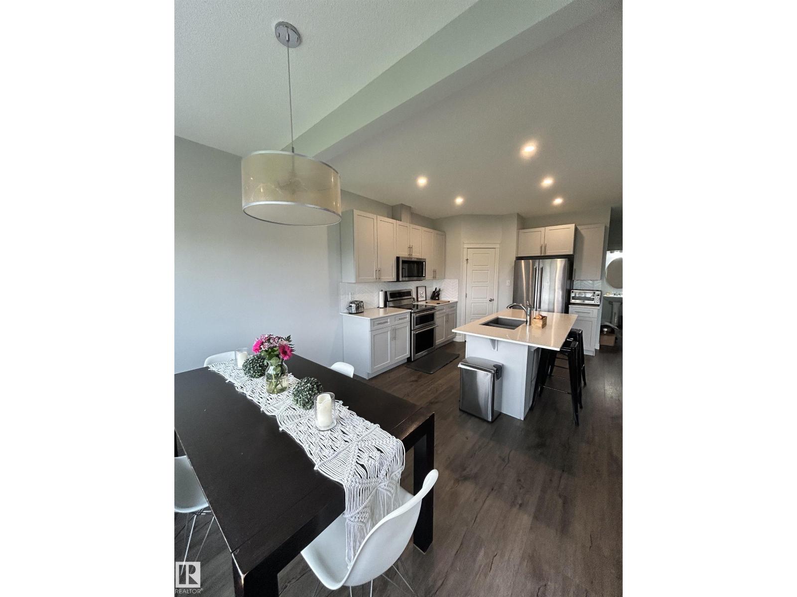 104 Juneau Wy, St. Albert, Alberta  T8N 7V6 - Photo 6 - E4507795