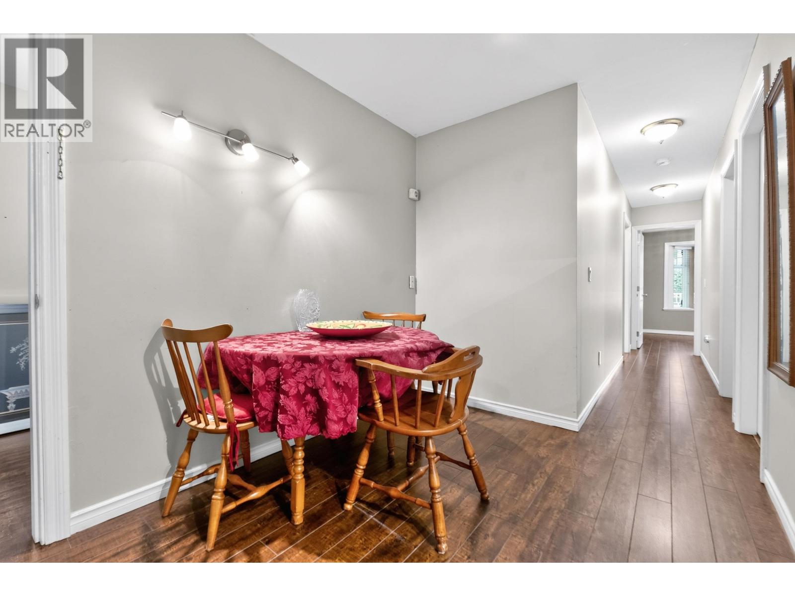 4503 Frances Street, Burnaby, British Columbia V5C 2R6 - Photo 34 - R3163420