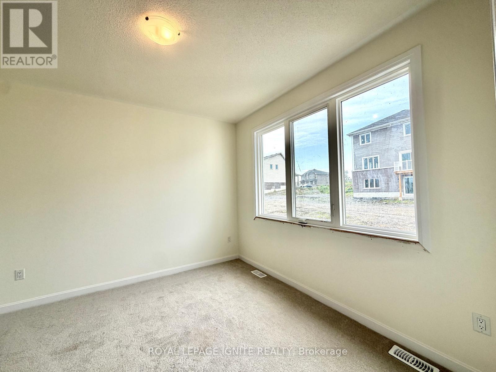 21 Royal Oak Crescent, Loyalist (Bath), Ontario  K0H 1G0 - Photo 15 - X13763282