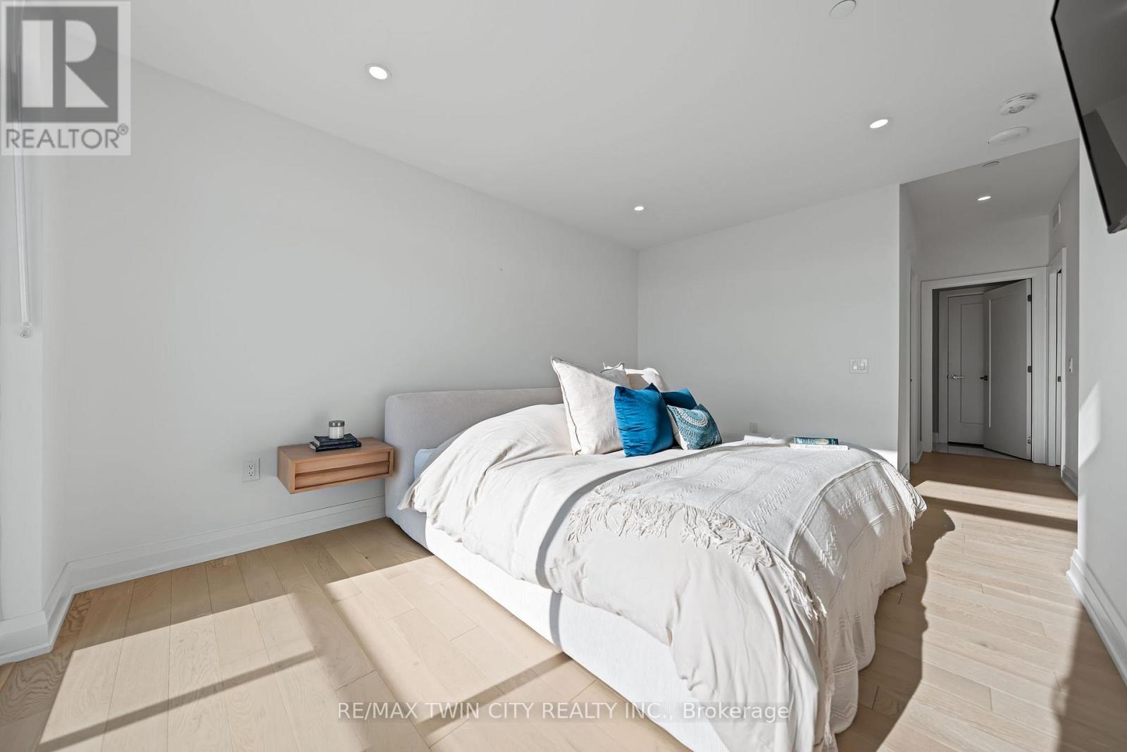 601 - 71 Wyndham Street S, Guelph (St. Patrick's Ward), Ontario  N1E 5R3 - Photo 28 - X13763288