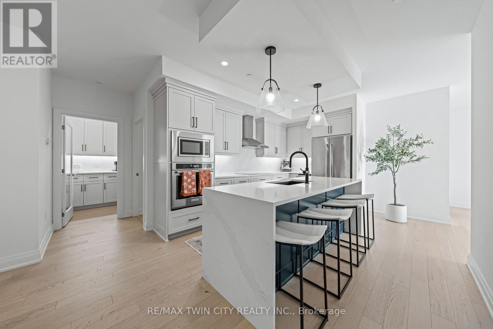 601 - 71 Wyndham Street S, Guelph (St. Patrick's Ward), Ontario  N1E 5R3 - Photo 8 - X13763288