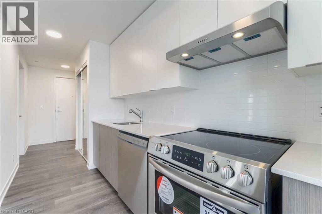 160 Canon Jackson Drive Unit# 609, Toronto, Ontario  M6M 0B7 - Photo 12 - 40861975