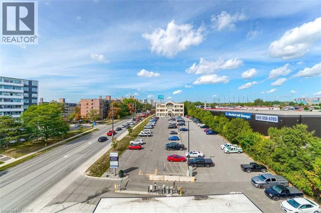 160 Canon Jackson Drive Unit# 609, Toronto, Ontario  M6M 0B7 - Photo 28 - 40861975