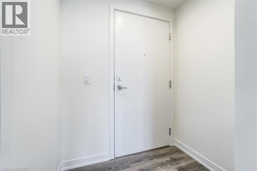 160 Canon Jackson Drive Unit# 609, Toronto, Ontario  M6M 0B7 - Photo 8 - 40861975