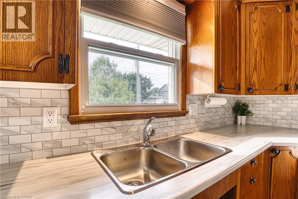 144 King Street, Atwood, Ontario  N0G 1B0 - Photo 17 - 40860226