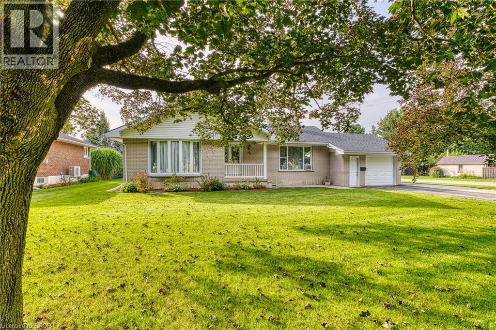 144 King Street, Atwood, Ontario  N0G 1B0 - Photo 3 - 40860226