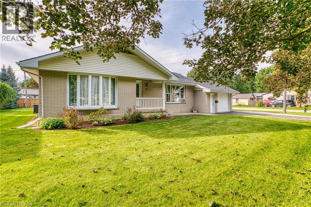 144 King Street, Atwood, Ontario  N0G 1B0 - Photo 4 - 40860226