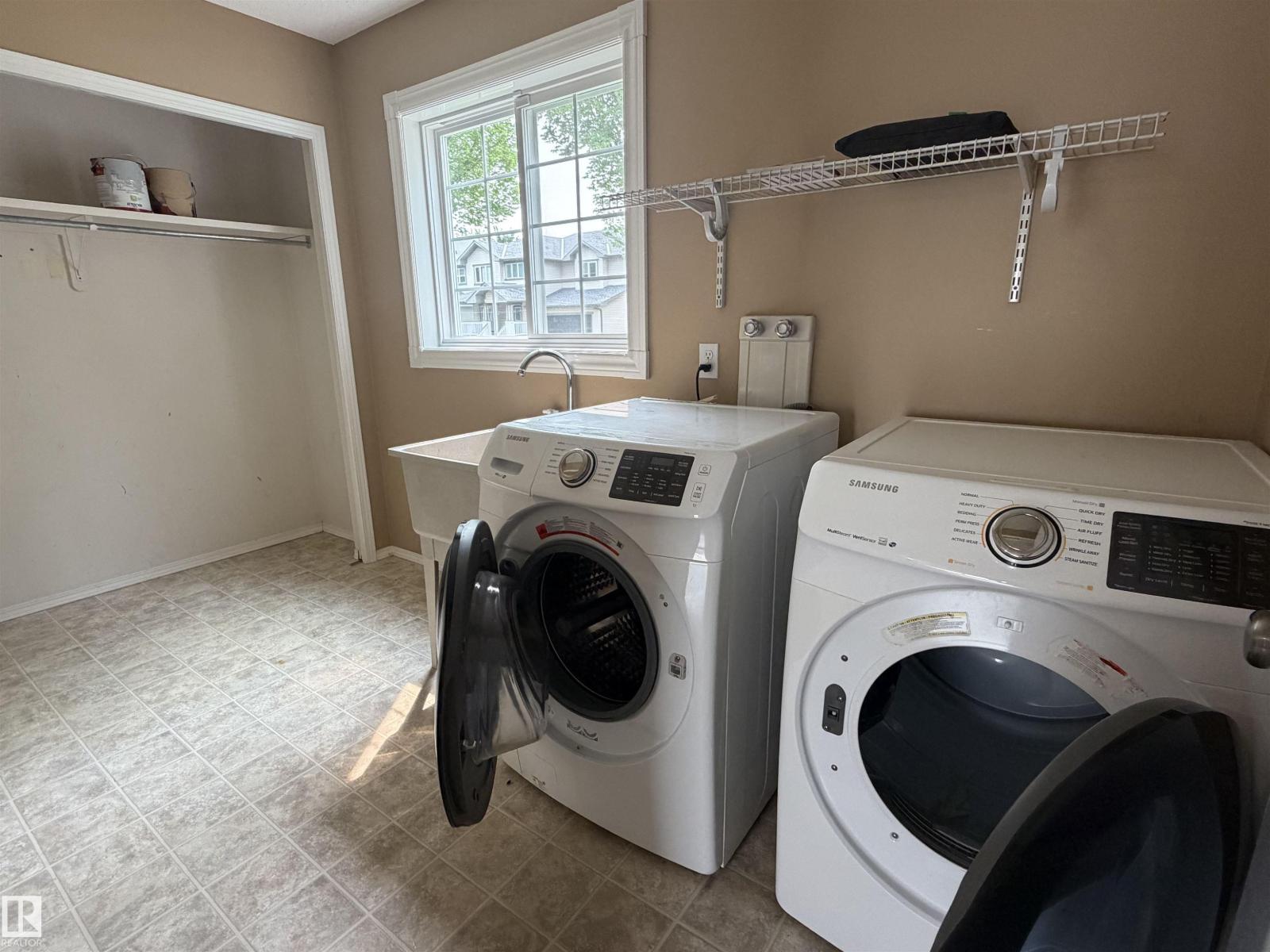 1750 Tomlinson Cm NW, Edmonton, Alberta  T6R 2W5 - Photo 7 - E4507800