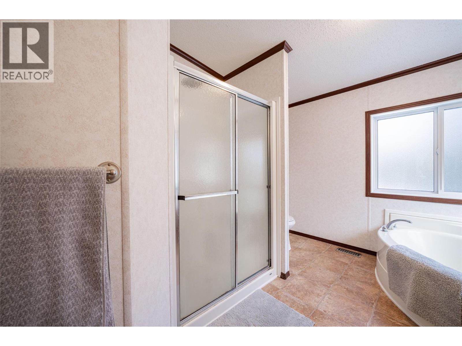 650 Bluenose Road, Vernon, British Columbia  V1B 3E7 - Photo 37 - 10378524