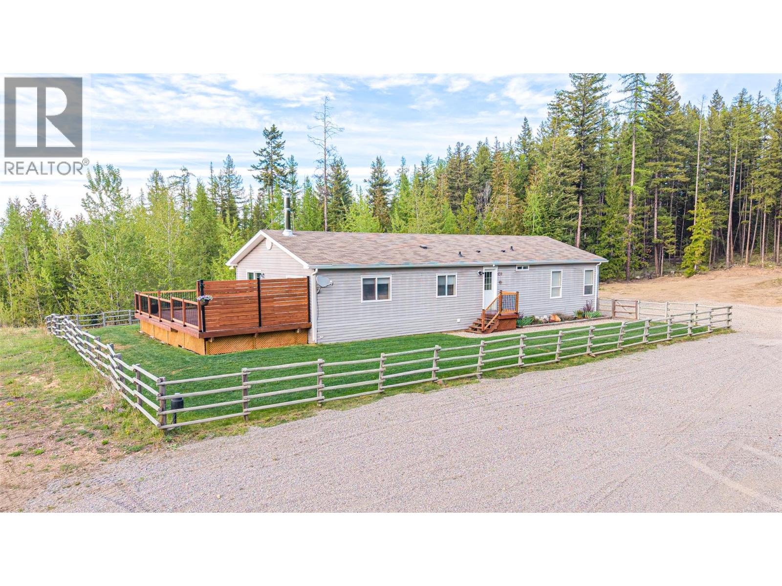 650 Bluenose Road, Vernon, British Columbia  V1B 3E7 - Photo 4 - 10378524
